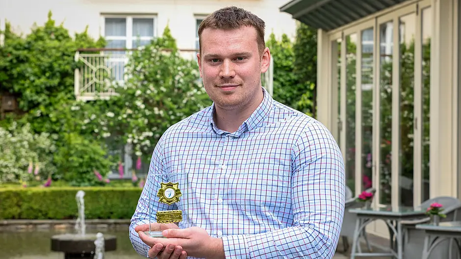 Numbers add up for world-class Gary O'Shea as he aces accountancy test Image