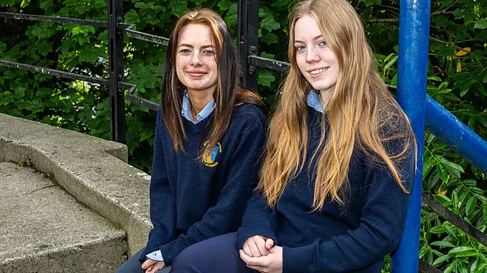 Rosscarbery, West Cork, Ireland. 6th Jun, 2025. Today is the third day of the Leaving Cert exams in Bandon Grammar School, with students taking geography this morning and maths this afternoon. Mount St. Michael's School Junior Cert students Rachel O' Regan and CHeyenne Keogh before their history exam this morning. Picture: Andy Gibson.