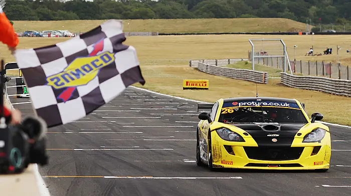 Robert Cronin races to double podium in Snetterton Image