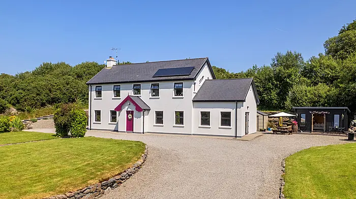 HOUSE OF THE WEEK: Contemporary living in a peaceful country setting Image