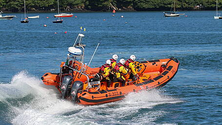 RNLI rescues two teenagers cut off by rising tide at Browns Strand, Kinsale Image