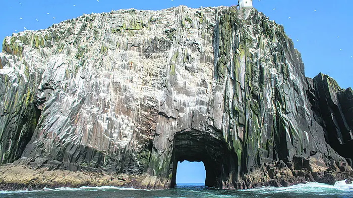 Trawl net sank yacht off Cape Clear Image