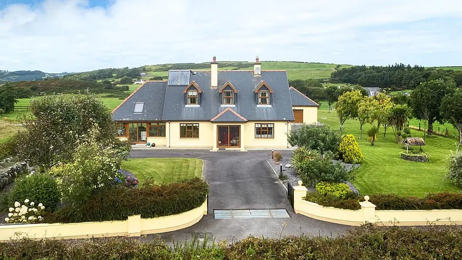 HOUSE OF THE WEEK: Light and airy detached home near Rosscarbery Image