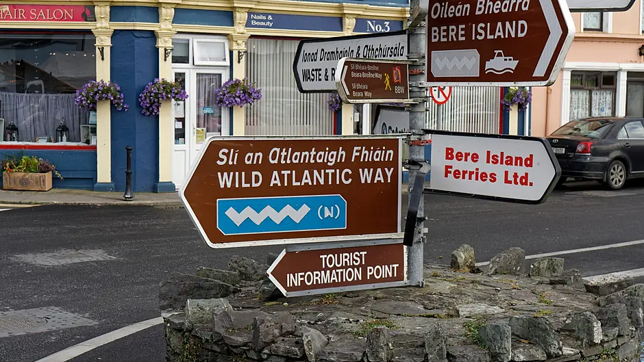 Funding sought for upgrade to narrow and subsiding roads out of Castletownbere Image