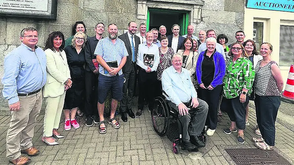 Dignitaries welcomed at Bantry Tourist Office Image