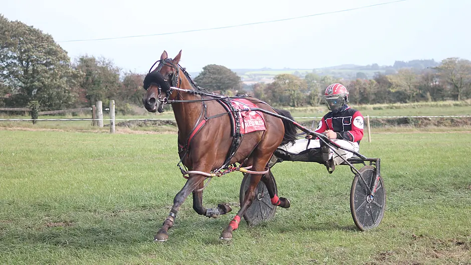 Hill family leads West Cork charge at Red John Memorial Weekend in Lyre Image