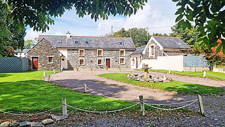 HOUSE OF THE WEEK: Lissanaroe Cottage close to Skibbereen Image