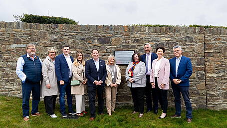 Transport Minister officially opens two walkways Image