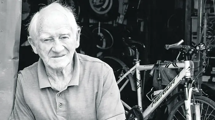 Joe closes bike shop in Bandon after 65 years Image