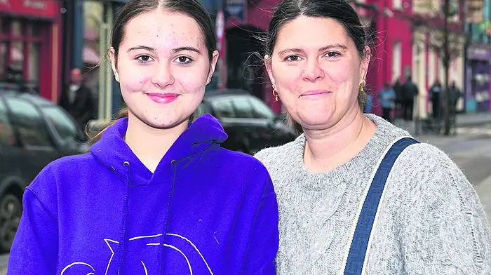 Sinead (left) and Claire O'Regan from Barryroe out shopping in Pearse Street, Clonakilty.   (Photo: Martin Walsh)