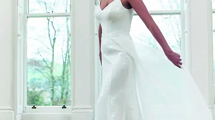 Romantica alice front