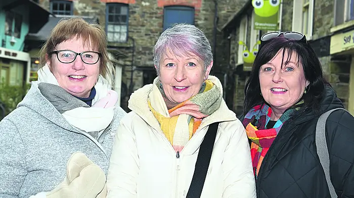 Sisters (from left): Dolores Goggin (Dunmore), Eleanor Lombard (Dunmore) and Deirdre Jennings (Ballinglanna) enoying time together in Spiller's Lane, Clonakilty.  (Photo: Martin Walsh)