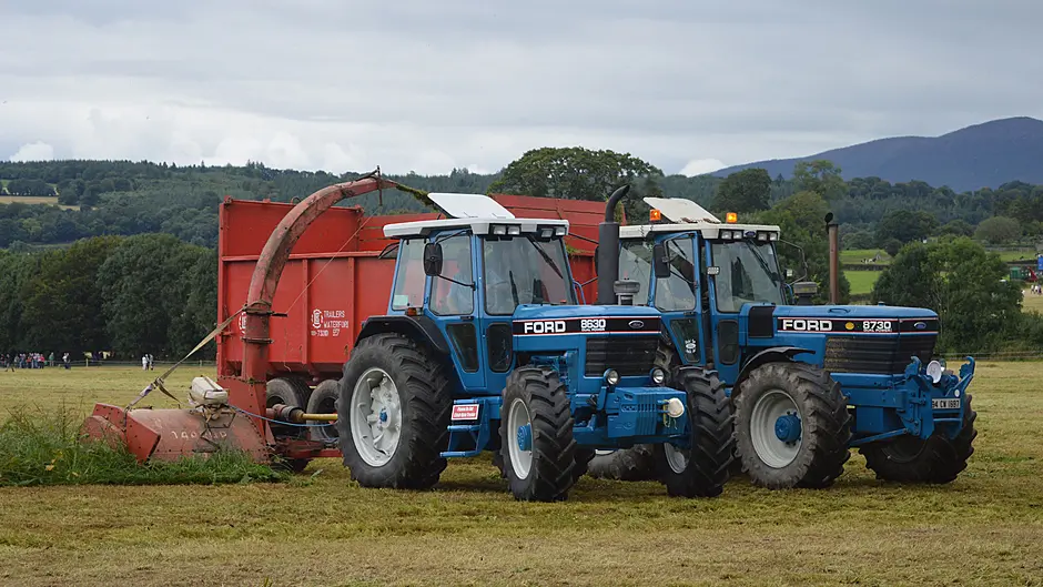 FARM CLASSIC: The Ford 8630 vs 8730: Same table, different stallions Image