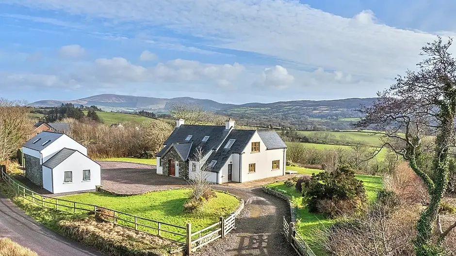HOUSE OF THE WEEK:  Renovated home comes with detached guest apartment for €595k Image