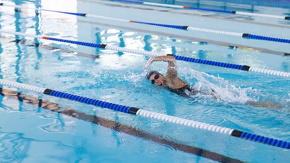 West Cork town needs a hotel and pool  to ‘lure’ people Image