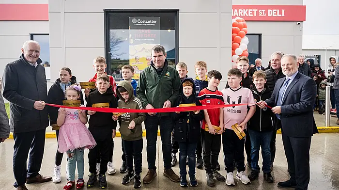 Grand opening of Costcutter Lisavaird Image