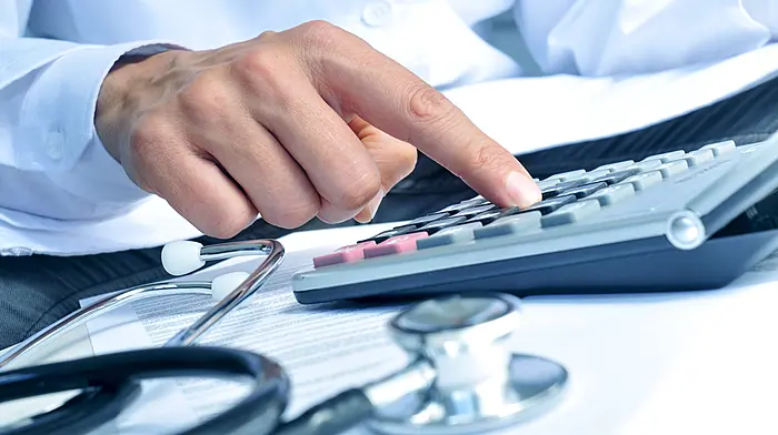 KNOW YOUR RIGHTS: Claiming benefits for when you are ill Image