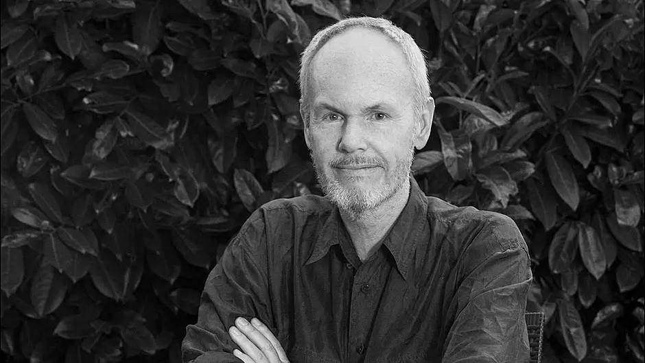 Clonakilty poet’s book is an ‘electric shock’ Image