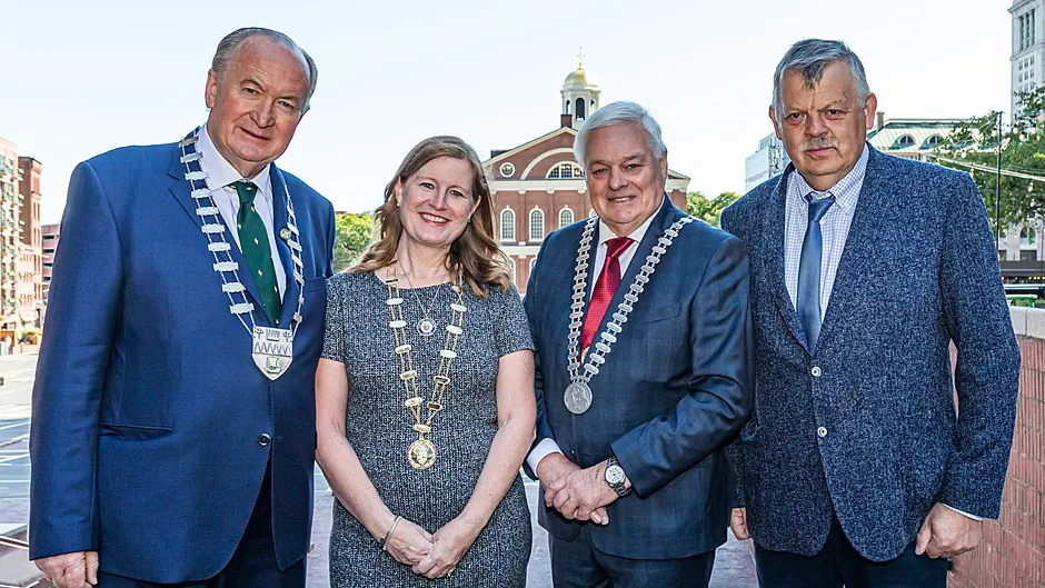Sullivans to rival Gallaghers in bank holiday clan reunion Image