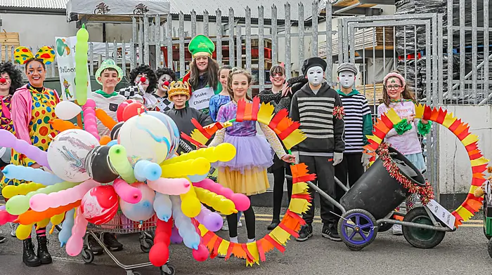 Part of the Scoil an Chroí Ró Naofa float in the parade in Castletownbere. (Photo: Anne Marie Cronin)