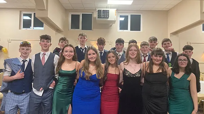 Members of Muintir Bháire Foróige Club who attended the recent Foróige Ball at the Parkway Hotel in Dunmanway are (front, from left): Davin Ross, Luke McCarthy, Róisín Tobin, Ciara Daly, Abbie Thornton, Karen Dukelow, Michaela Nicholas and Louise Murray. Back (from left): Issac Horgan, Andrew Ring, Ryan Young, Art O'Leary, Kevin Nash, Sean Wiseman, Ryan O'Sullivan, Danny O'Donovan and Chrlie Tobin.