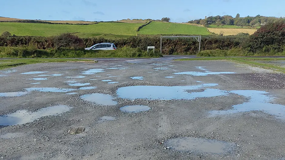 Craters at Warren render it country’s ‘holiest’ car park claims councillor Image