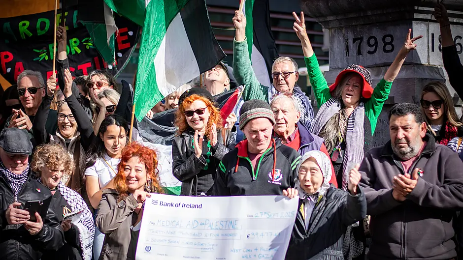 Walk for Gaza funds given to MAP Image