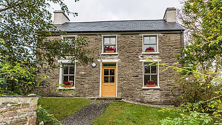 HOUSE OF THE WEEK: Ballydehob three-bed for €525,000 Image