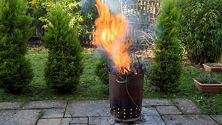 Know Your Rights: Burning waste and vegetation Image