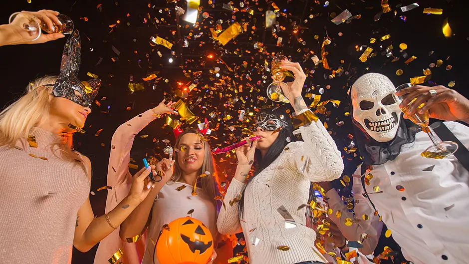 Rock your bones at Skibb O’ Ween Image