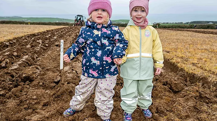 Ava Tobin and Emma Harrington from Barryroe enjoying last Sunday's Ploughing. (Photo: Andy Gibson)
