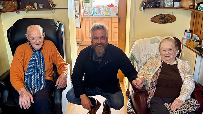 Christopher O’Sullivan TD, with Pat (97) and Mary (98) Murphy during a recent visit to Castletownbere where Christopher heard their recollections of life on the Berea Peninsula.