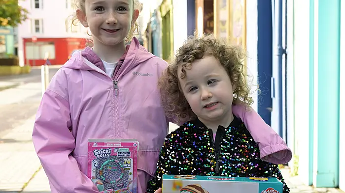 Ruby (left) and Zoe Dillion from Clonakilty getting ready to celebrate their birthdays during November.  (Photo: Martin Walsh)