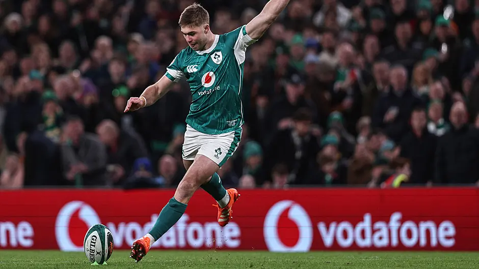 Crowley crosses over in Ireland win, Clon flying high Image