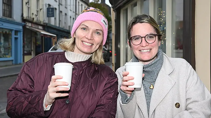 Eva Dunne (left) travelled from Canovee to meer her sister, Emma, who lives in Clonakilty.  (Photo: Martin Walsh)