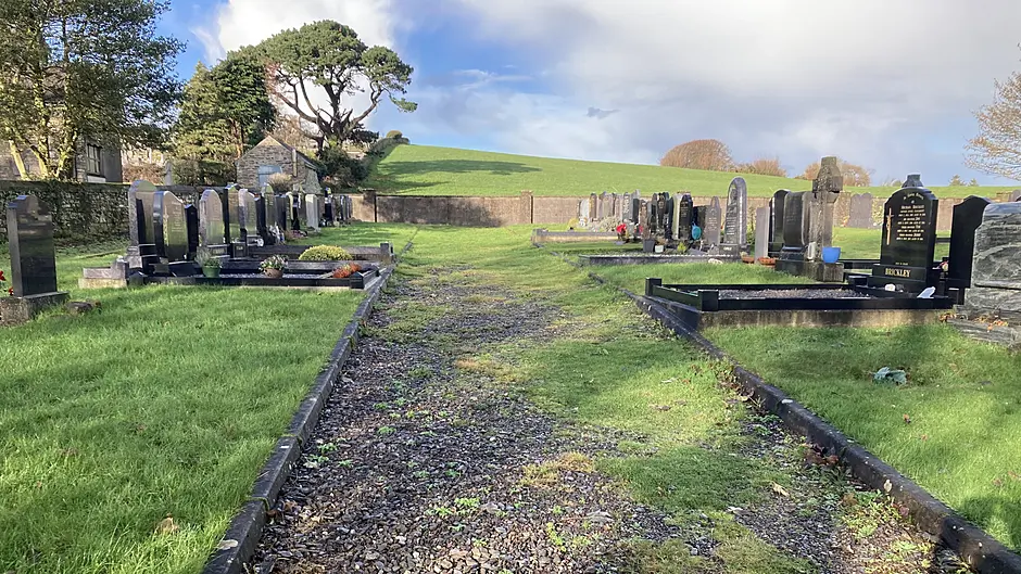 Darrara cemetery now a no-go zone for coffin trolleys Image