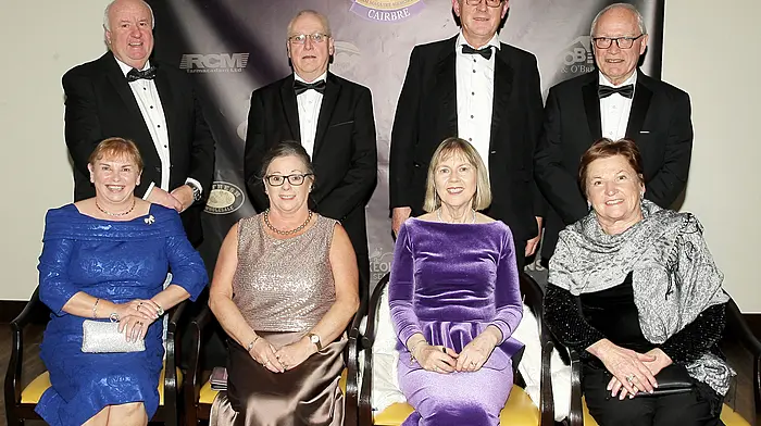 Representing Clonakilty were seated, from left, Ann O'Callaghan, Carmel Calnan, Catherine McCarthy and Eileen Lyons. Back, from left, Noel O'Callaghan, Noel Calnan, Fachtna McCarthy and Tom Lyons. (Photo: Paddy Feen)