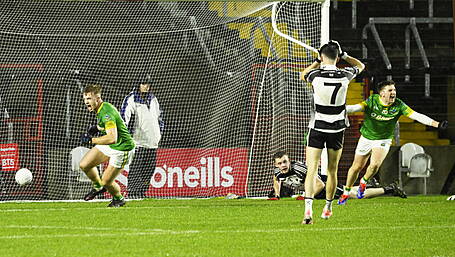 Delighted Donie O’Donovan praises his heroes as Kilmacabea footballers reach their Promised Land Image