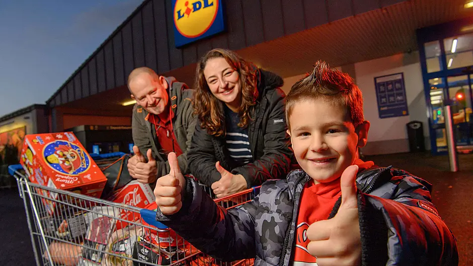 Trolley dash nets €376 festive feast for Aniko Image