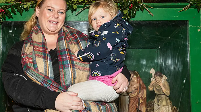 Willow with her mum Bryony Ootjers in front of the crib at Castletownbere.  (Photo: Anne Marie Cronin)