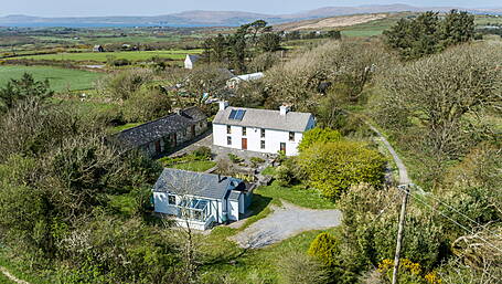 HOUSE OF THE WEEK: Traditional four-bed Schull home for €575,000 Image