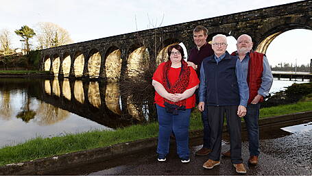 Community rallies to support Louise and family Image