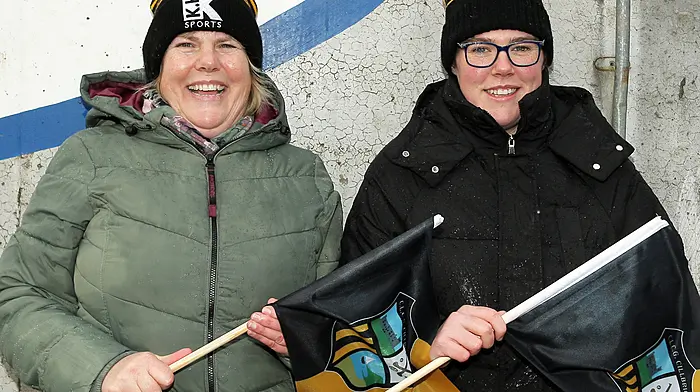Braving the elements to support Kilbrittain were Claire and Rebecca Harrington. (Photo: Paddy Feen)