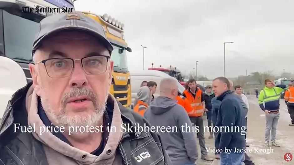WATCH: Fuel price protest in Skibbereen Image