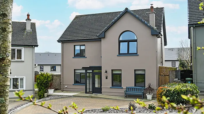 HOUSE OF THE WEEK: Turnkey elegance and solar-powered luxury in Clonakilty Image