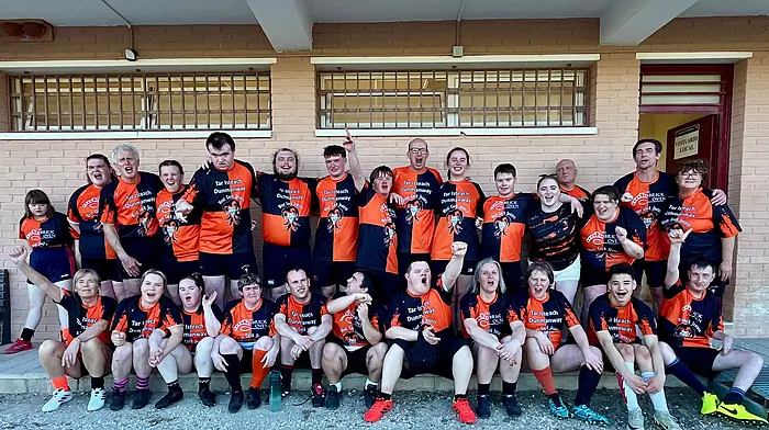 The West Cork Jesters team who were guests of Elche Rugby Club in Alicante, Spain last weekend took part in a non-competitive day of all-inclusive rugby at the host’s grounds on Saturday. The generosity and friendliness that was afforded the Jesters was second to none and it was a rewarding and fun experience for everyone involved. Back: Ellen Hodnett, Katie Nicholas, Eddie Nicholson, Orlaith Cronin, Stiofán Cronin, Sean Downey, Mícheál Cronin, Dave Keohane, John Quinlan, Aisling O’Reilly, Cian Fleming, Sandra O’Donoghue, Martin Dullea (captain), Ellen O’Donoghue, Dave Lynch and Jackie Peterson. Front: Lisa Hodnett, Linda McCarthy, Emily Cotter, Fiona Riney, Eoin O’Reilly, Caolan Spurling, Ronan Desmond, Geraldine Hicks, Jessie Nicholson, Ruarí Murphy and Patrick Batterberry.  Missing from the photo, Jack Peterson-Harrington.