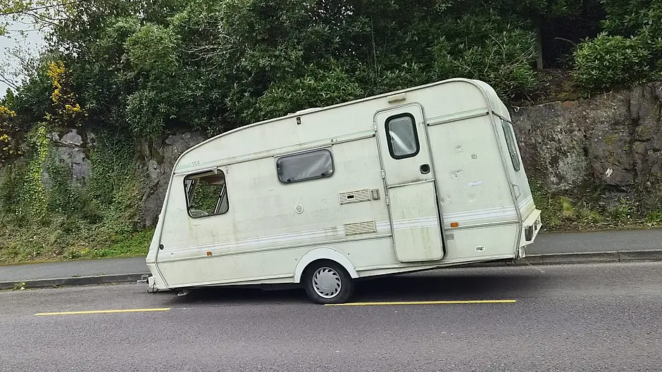 Dumped caravans in Glengarriff an ‘eyesore’ Image