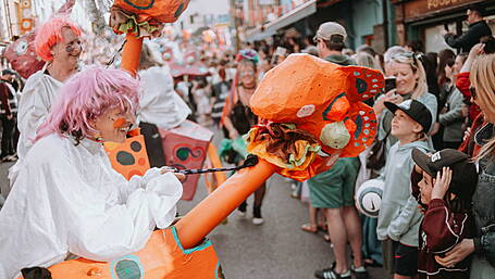 Circus, puppets, a funeral parade... and all that jazz! Image