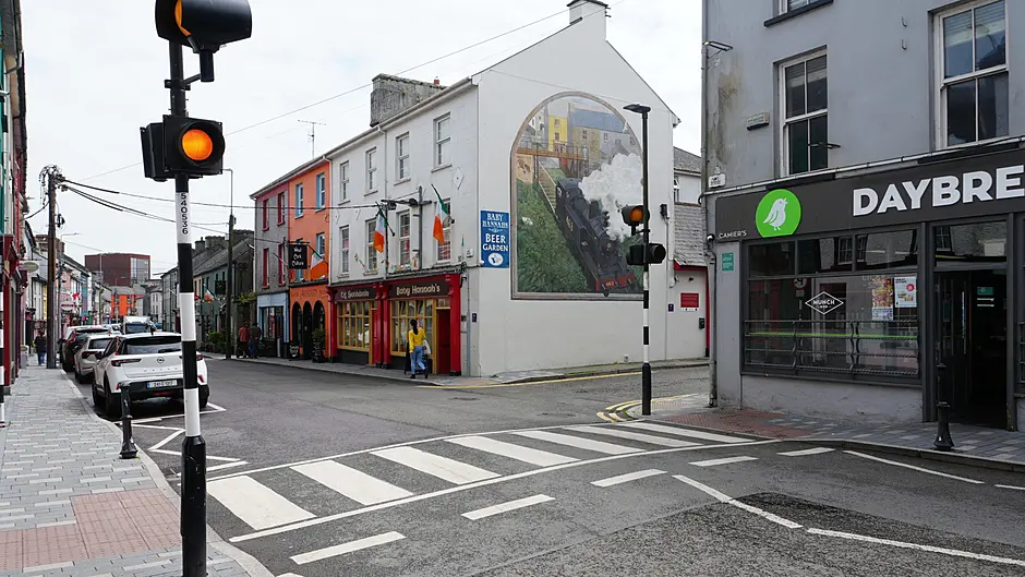 Pedestrian crossing in Skibbereen is risking lives Image