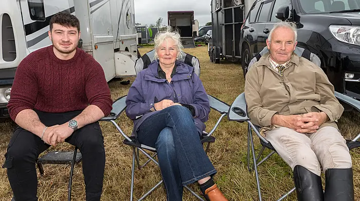 SPEC: Belgooly, Cork, Ireland. 30th May, 2026. Ethan, Avril and Glenn Knipe from Kinsale watching the judging at the annual agricultural show that was held at Belgooly, Co. Cork. - Picture: David Creedon